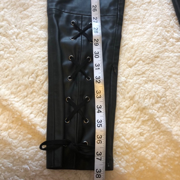 DEX Faux Leather Leggings with laces SZ small - Picture 4 of 4